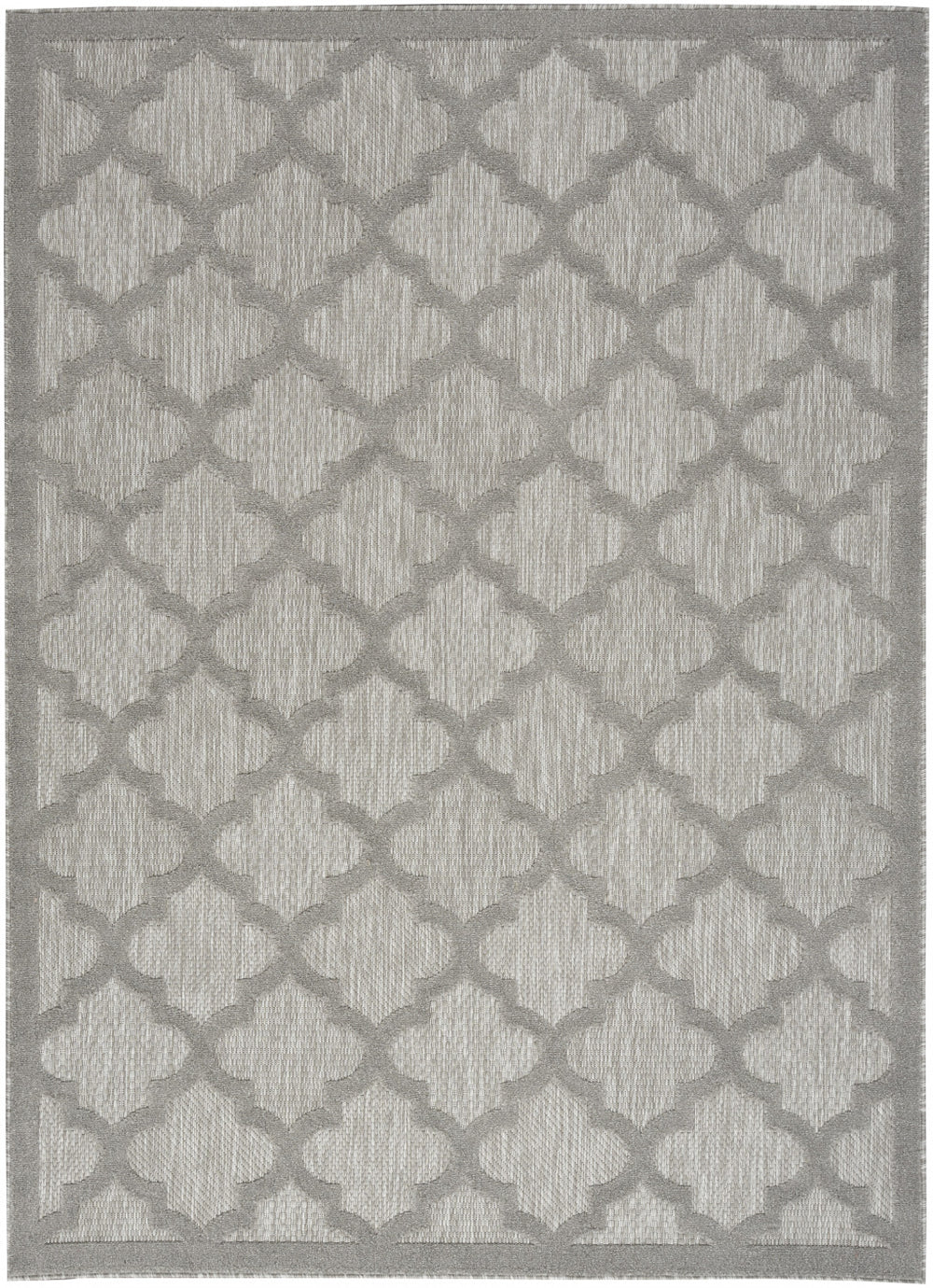 Homeroots 5' X 7' Silver Grey Ikat Indoor Outdoor Area Rug  Polypropylene And Polyester 480405