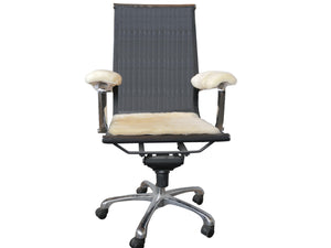 Homeroots Set Of Two 17" X 17" Cornsilk Linen Solid Color Dining Chair Pad  Sheepskin 480444