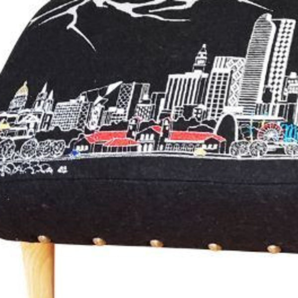 Homeroots 38" Gray Wool And Brown Ottoman   480554