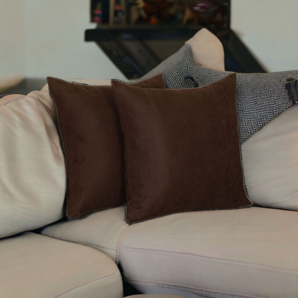 Homeroots Set Of Two 20" X 20" Brown Decorative Polyester Pillows With Zipper For A Cozy, Stylish Touch   480791