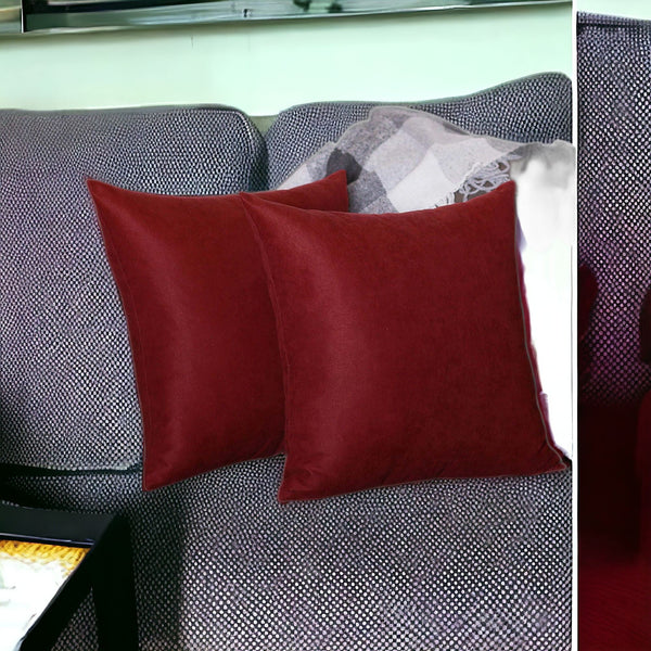 Homeroots Set Of Two 20" X 20" Claret Red Polyester Zippered Pillow   480794