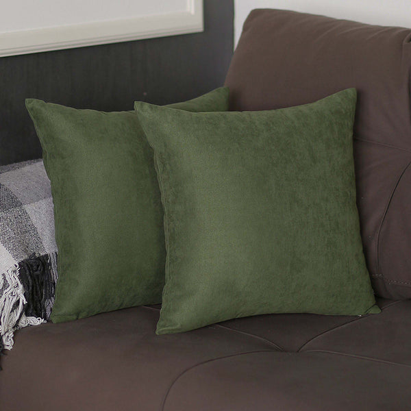 Homeroots Set Of Two 20" X 20" Fern Green Polyester Zippered Pillows For Cozy Decor & Stylish Comfort   480796