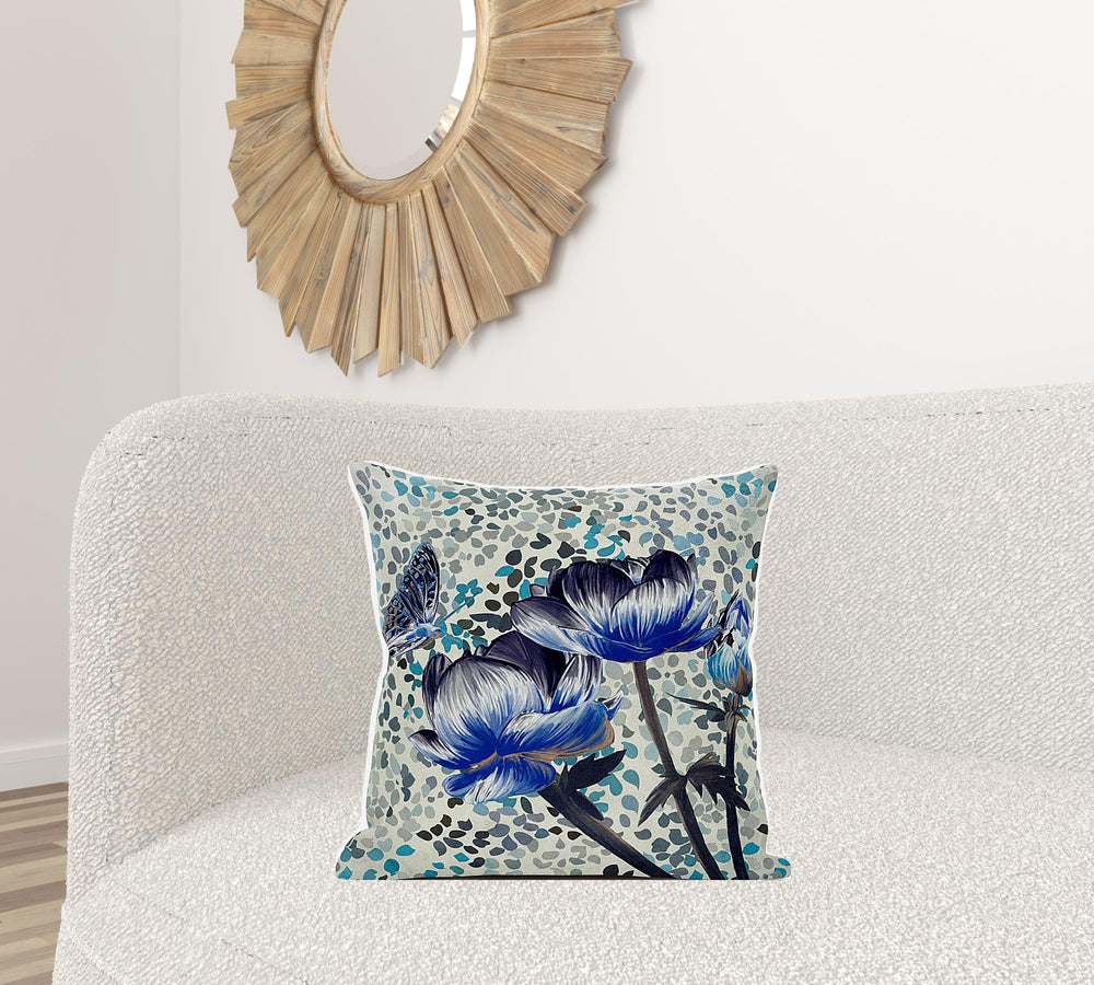 Homeroots 20" X 20" Blue And Green Butterfly Broadcloth Floral Zippered Pillow   481032