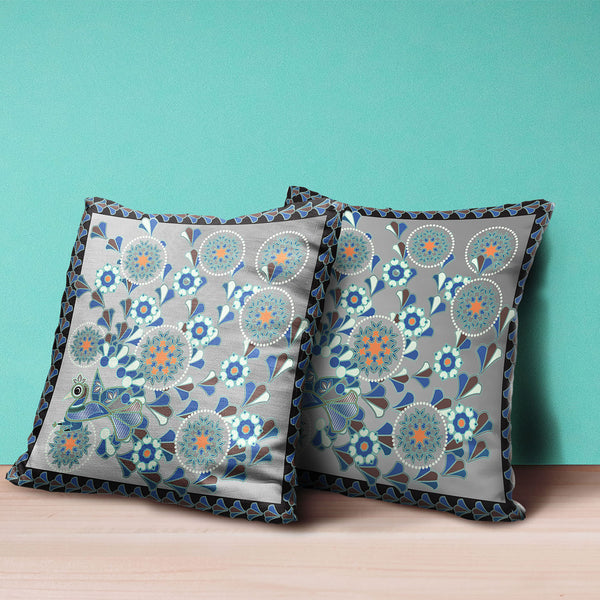 Homeroots 20" X 20" Gray And Black Peacock Broadcloth Floral Zippered Pillow   481077