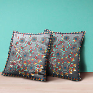 Homeroots 20" X 20" Blue And Gray Peacock Broadcloth Floral Zippered Pillow   481083