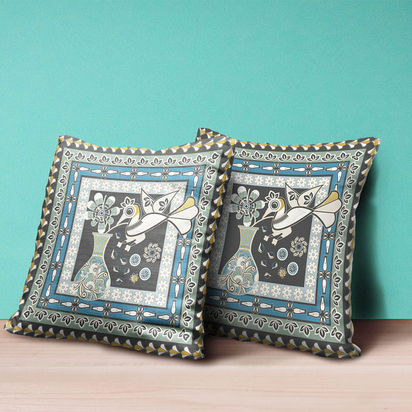 Homeroots 20" X 20" Black And Blue Peacock Broadcloth Floral Zippered Pillow   481149