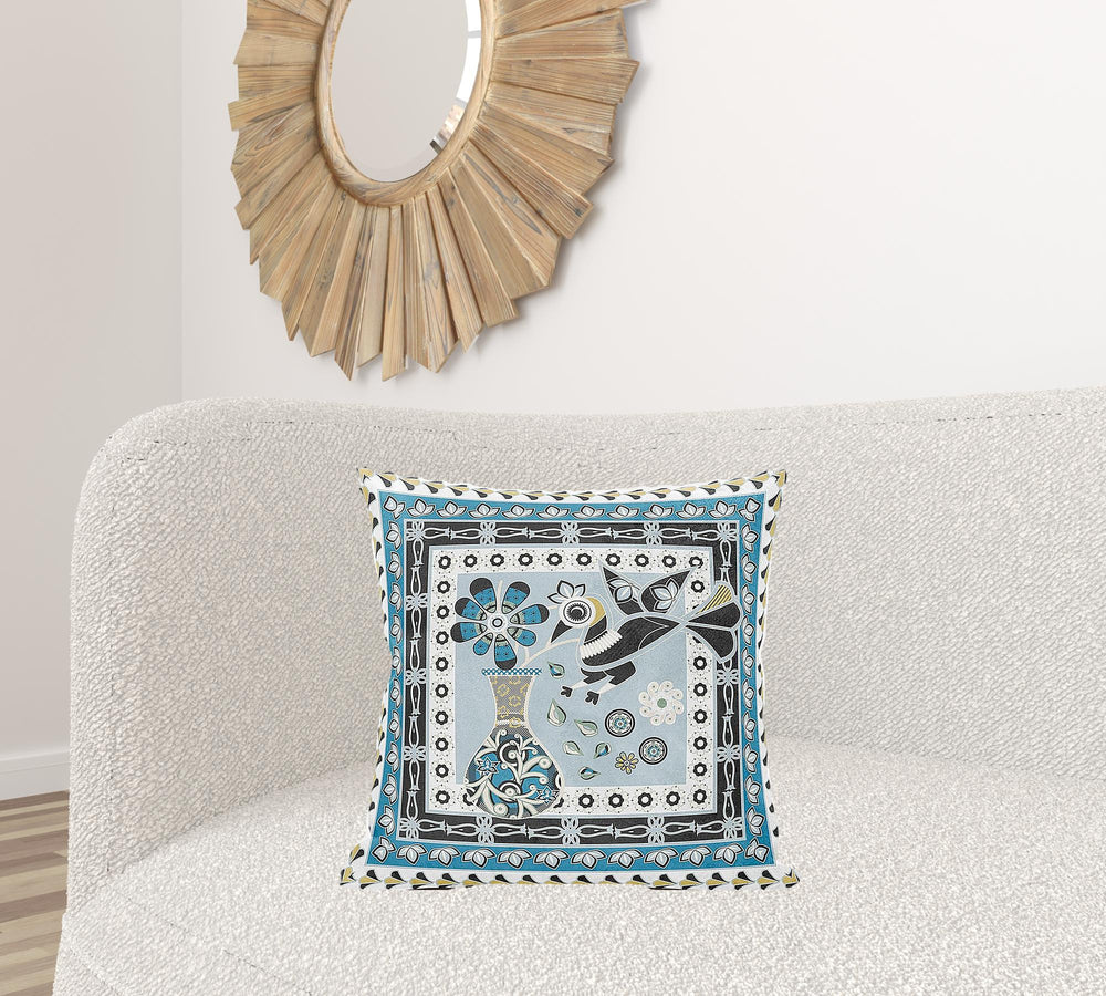 Homeroots 20" X 20" Blue And Black Peacock Broadcloth Floral Zippered Pillow   481194