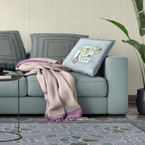 Homeroots 20" X 20" Gray And White Peacock Broadcloth Floral Zippered Pillow   481233