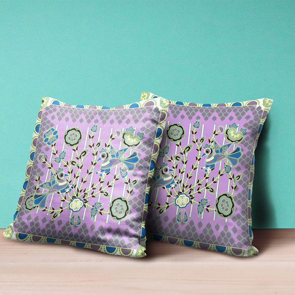 Homeroots 20" X 20" Purple And Black Peacock Broadcloth Floral Zippered Pillow   481296