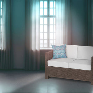 Homeroots 20" X 20" Aqua Broadcloth Paisley Zippered Pillow   481434