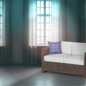 Homeroots 20" X 20" Navy Blue Broadcloth Paisley Zippered Pillow   481449