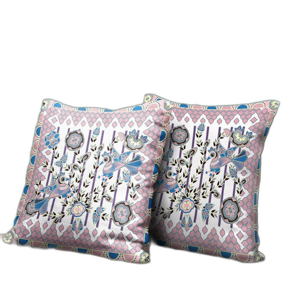 Homeroots 28" X 28" Black And White Peacock Blown Seam Floral Indoor Outdoor Throw Pillow   481948