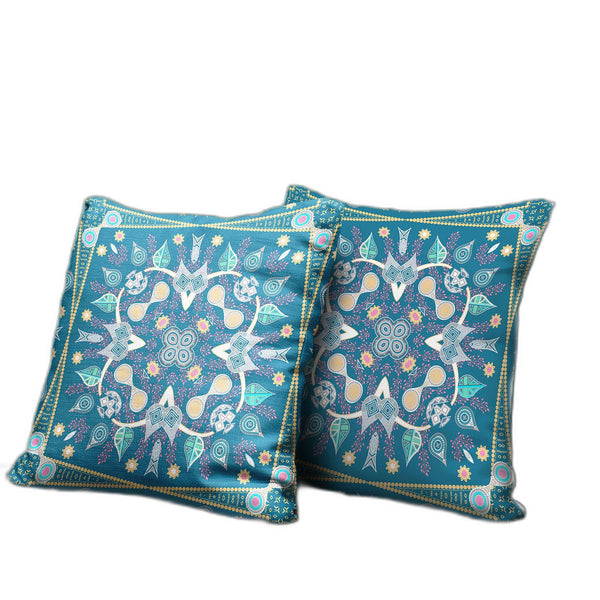 Homeroots 26" X 26" Aqua Blown Seam Paisley Indoor Outdoor Throw Pillow   481967