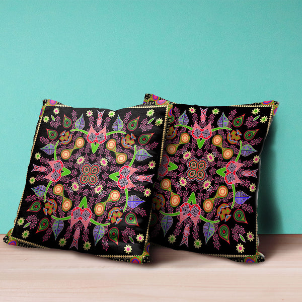 Homeroots 26" X 26" Black And Pink Blown Seam Paisley Indoor Outdoor Throw Pillow   482117