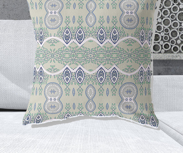 Homeroots 28" X 28" Light Beige Blown Seam Paisley Indoor Outdoor Throw Pillow   482168