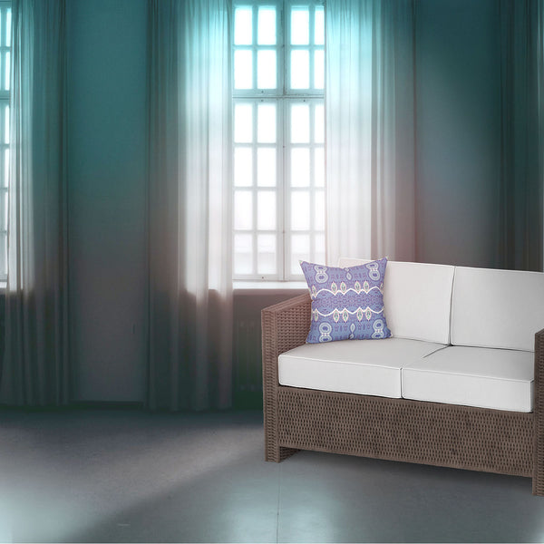 Homeroots 28" X 28" Muted White Blown Seam Paisley Indoor Outdoor Throw Pillow   482178