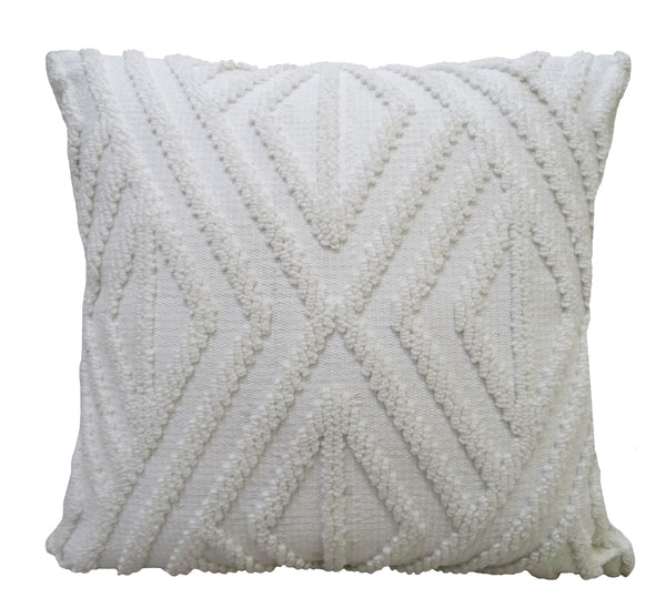 Homeroots 18" X 18" White Zippered Diamond Indoor Outdoor Throw Pillow   482219
