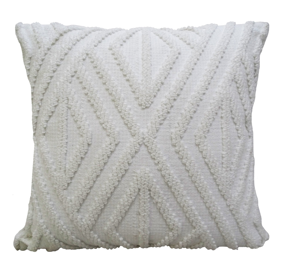 Homeroots 18" X 18" White Zippered Diamond Indoor Outdoor Throw Pillow   482219