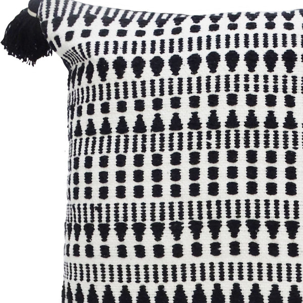 Homeroots 22" Black And White Southwestern Cotton Blend Throw Pillow With Tassels   482225