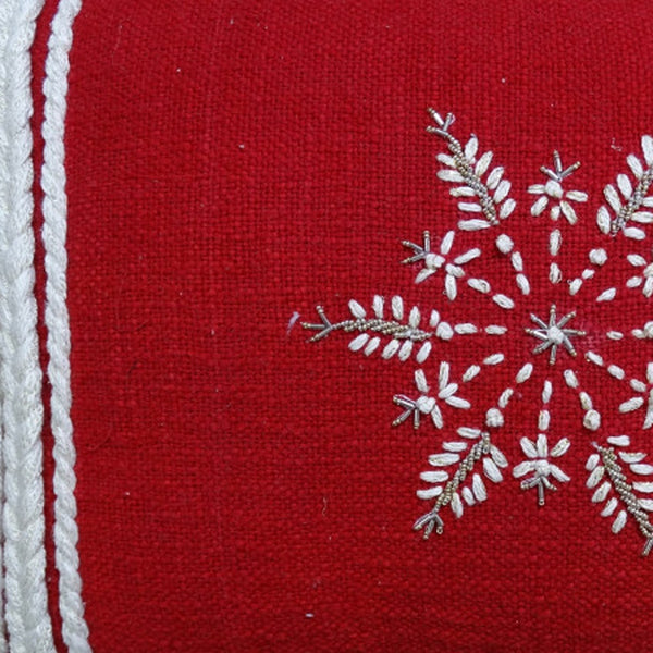 Homeroots 14" X 20" Red Zippered Cotton Blend Christmas Snowflakes Throw Pillow With Embroidery   482277