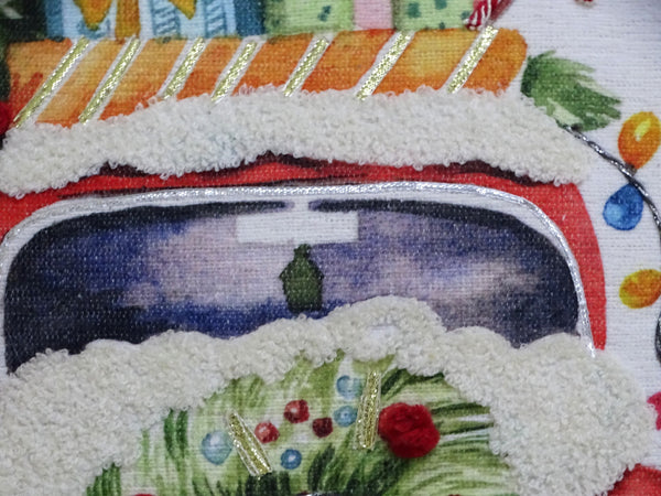 Homeroots 20" X 20" Green And Red Zippered Handmade Cotton Blend Christmas Holiday Van Throw Pillow With Pom Poms   482278