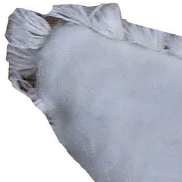 Homeroots 18" X 18" Red And Green Christmas Wreath Throw Pillow With Embroidery   482302