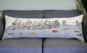 Homeroots 46" White Nyc Daylight Skyline Lumbar Decorative Pillow   482457
