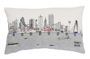 Homeroots 25" White Dallas Daylight Skyline Lumbar Decorative Pillow   482487