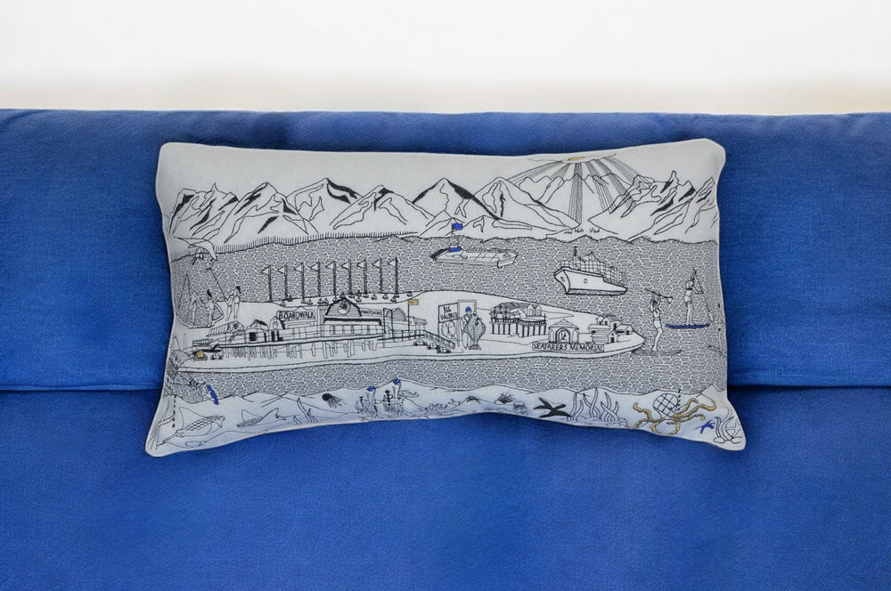 Homeroots 14" X 24" Cream Hometown Pride Wool Lumbar Throw Pillow   482493