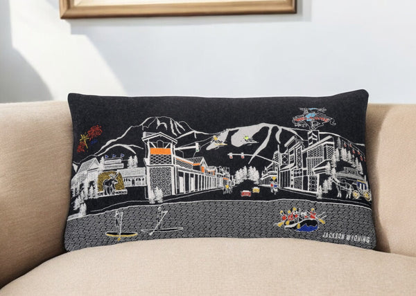 Homeroots 25" Black Jackson Nighttime Skyline Lumbar Decorative Pillow   482494
