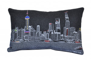 HomeRoots 14" Urban Charm Black Gray White Wool Lumbar Throw Pillow - Cozy Cityscape Design for Home Decor 482520