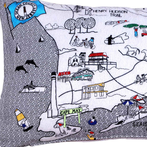 Homeroots 25" White Jersey Shore Daylight Skyline Lumbar Decorative Pillow   482523