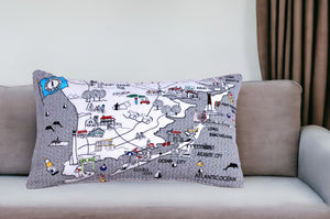 Homeroots 25" White Jersey Shore Daylight Skyline Lumbar Decorative Pillow   482523