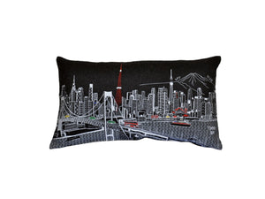 HomeRoots 14" Eclectic Tokyo Cityscape Wool Lumbar Throw Pillow – Cozy Support for Home Decor & Gifts 482524