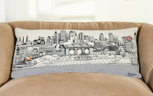 HomeRoots 14" Vintage Cream Wool Lumbar Throw Pillow with Kansas City Skyline – Cozy, Stylish Home Accent 482568
