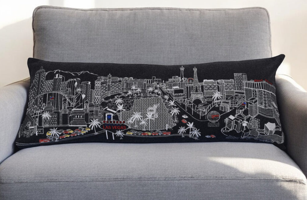 Homeroots 14" Hometown Pride Wool Lumbar Throw Pillow In Black, Gray & White - Stylish Accent For Any Room!   482569