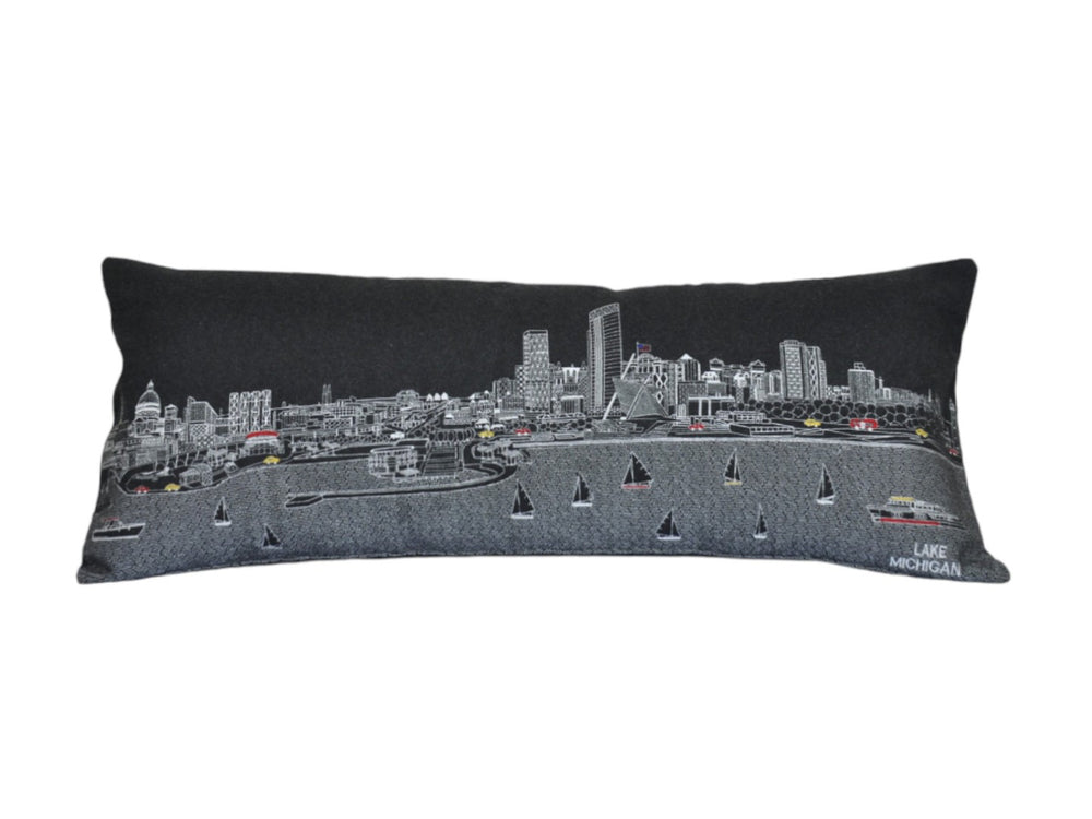 HomeRoots 14" Urban Cityscape Wool Lumbar Throw Pillow - Black, Gray & White Cozy Accent for Home Decor 482585