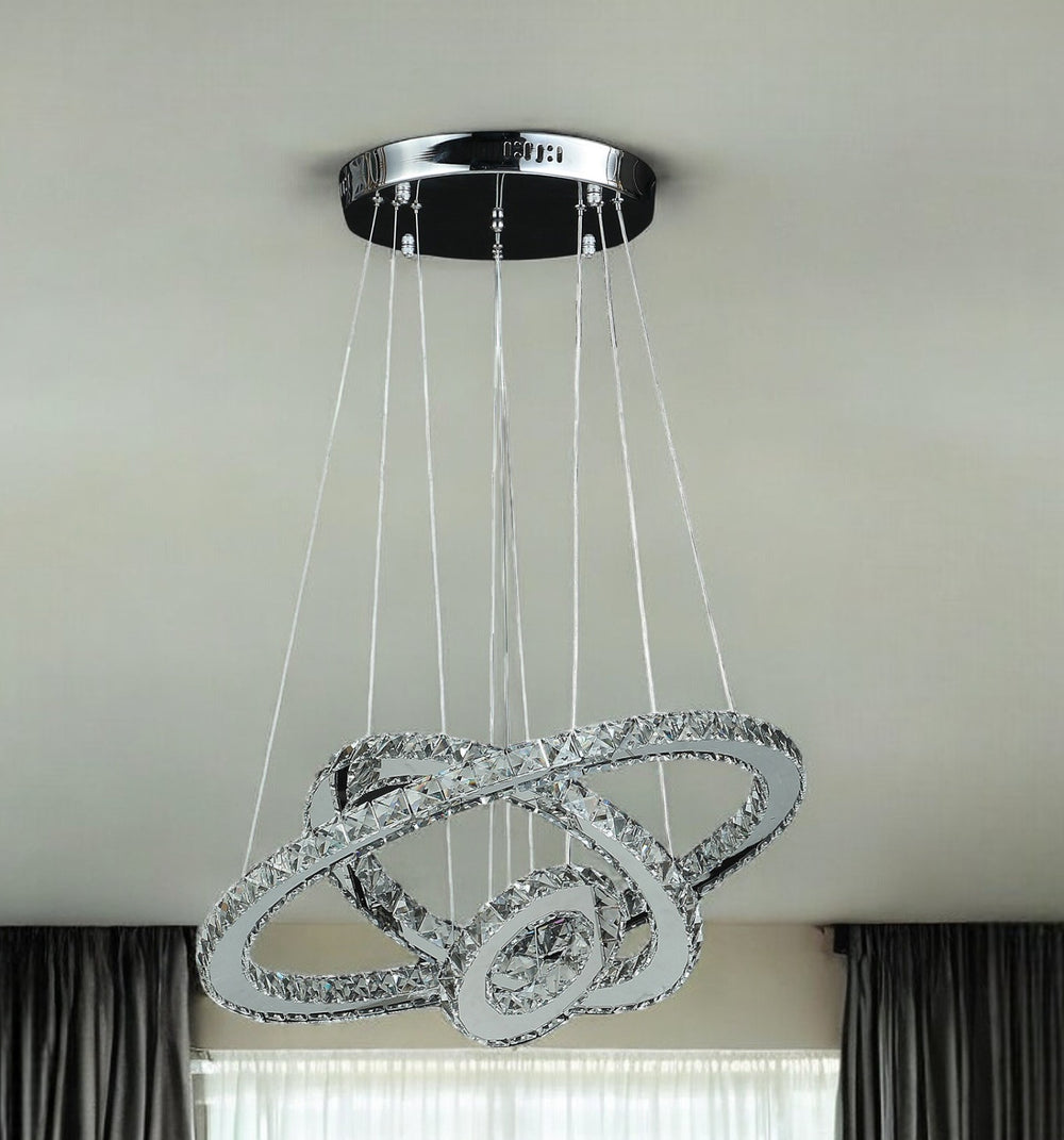 Homeroots Silver Metal And Crystals Led Dimmable Chandelier   482685