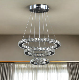 Homeroots Silver Metal And Crystals Led Dimmable Chandelier   482687