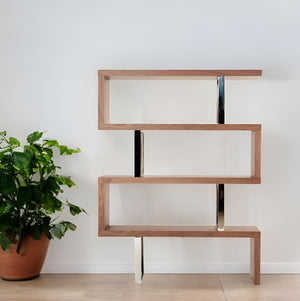 Homeroots 67" Walnut Manufactured Wood Four Tier Zig Zag Bookcase   482697