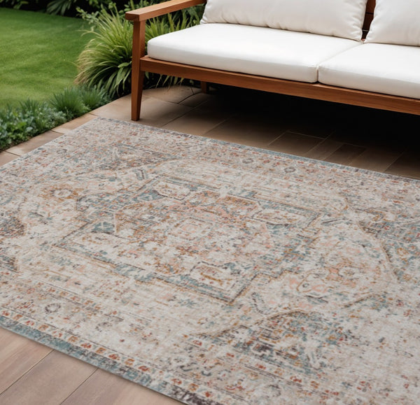 HomeRoots 9' X 12' Beige Indoor Outdoor Area Rug - Modern Abstract Design, Soft Comfort, Durable & Fade Resistant 482913