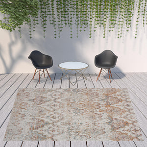 Homeroots 9' X 12' Beige Damask Stain Resistant Indoor Outdoor Area Rug  Polypropylene 482919