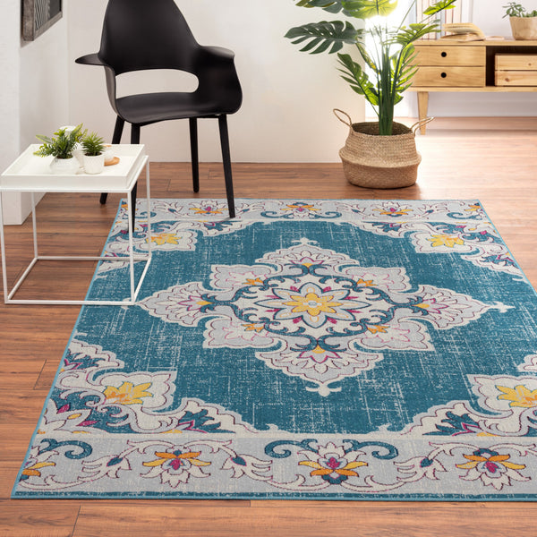 Homeroots 5' X 8' Blue And Ivory Floral Stain Resistant Indoor Outdoor Area Rug  Polypropylene 482933