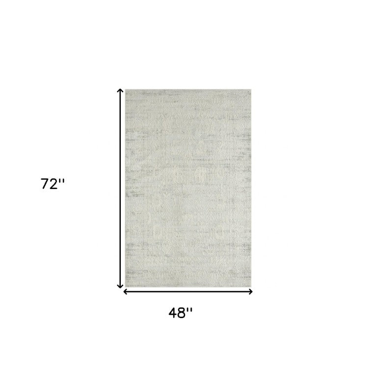 HomeRoots 4 X 6 Ivory Gray Floral Power Loomed Stain Resistant Rug for Living Rooms 483038
