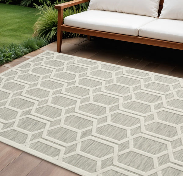 HomeRoots 8' x 10' Gray and Ivory Area Rug - Modern Geometric Design for Indoor and Outdoor Elegance & Durability 483061