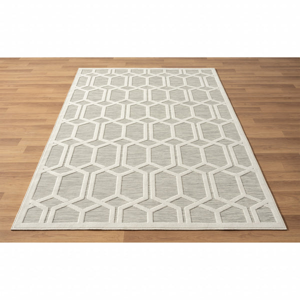 Homeroots 8' X 10' Gray And Ivory Geometric Stain Resistant Indoor Outdoor Area Rug  Polypropylene 483061