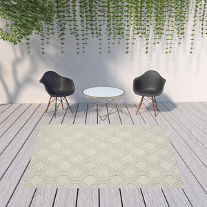 Homeroots 8' X 10' Gray And Ivory Geometric Stain Resistant Indoor Outdoor Area Rug  Polypropylene 483065
