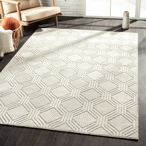 Homeroots 8' X 10' Gray And Ivory Geometric Stain Resistant Indoor Outdoor Area Rug  Polypropylene 483065