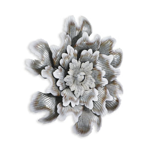 Homeroots 27" X 27" Gray And Off White Galvanized Metal Flower Hanging Dimensional Sculpture  Metal 483329