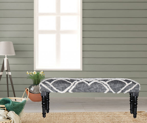 Homeroots 47" Gray And White Geometric Cotton Upholstered Distressed Bench  Manufactured Wood 483465